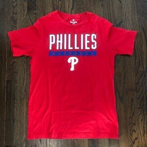 Fanatics Men’s L Philadelphia Phillies Red Short-Sleeve Licensed T-Shirt - EUC!